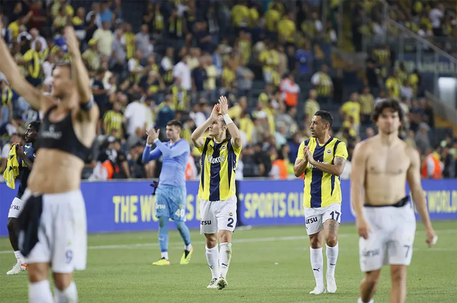 Fenerbahçe'nin galibiyeti Avrupa'da manşetlerde: "Dzeko, Mourinho'nun imdadına yetişti" - 3