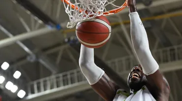 Manisa Büyükşehir Belediyespor ateş hattından çıktı