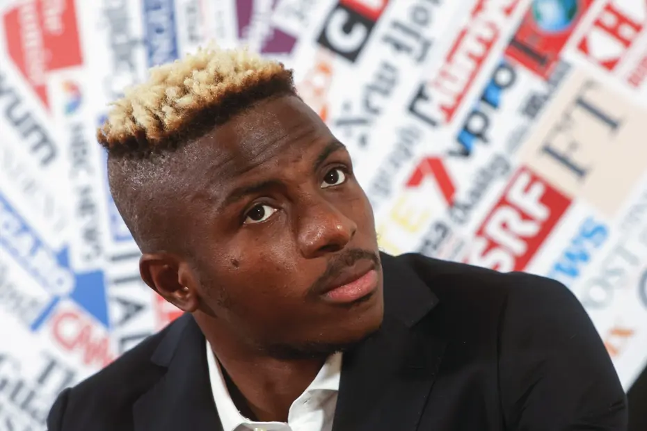 Victor Osimhen'e "Yılın En İyi Yabancı Sporcusu" ödülü - 6