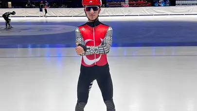 Furkan Akar'dan tarihi madalya!