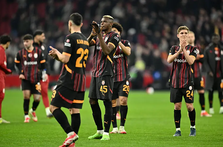 "Ali Sami Yen'in ruhu sızladı" | Spor yazarları Galatasaray için ne dedi? - 2 "Ali Sami Yen'in ruhu sızladı" | Spor yazarları Galatasaray için ne dedi? - 2