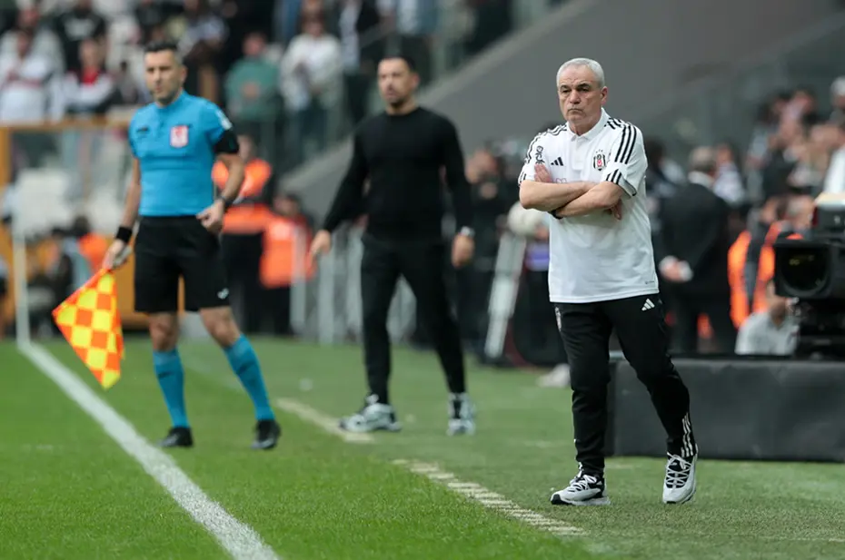 Beşiktaş'ta sakatlık çilesi bitmiyor: 2 eksik daha - 7 Beşiktaş'ta sakatlık çilesi bitmiyor: 2 eksik daha - 7