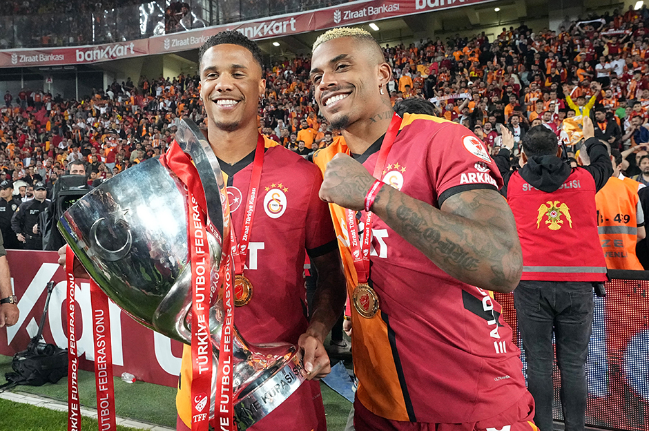 Ismail Jakobs'tan Galatasaray'daki geleceğine dair flaş açıklama