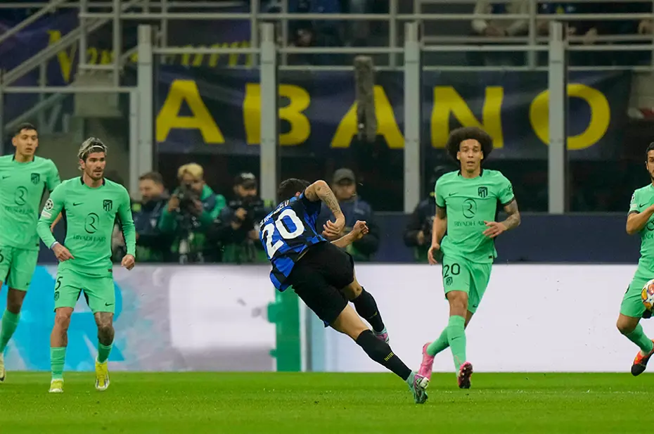 İtalya'da Hakan Çalhanoğlu şaşkınlığı: "Yılın en kötüsü" - 9