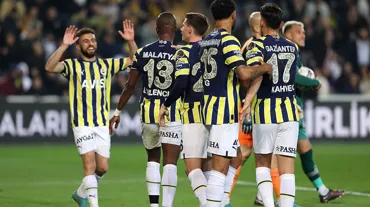 Fenerbahçe'de Sevilla maçı kadrosunda tek eksik isim