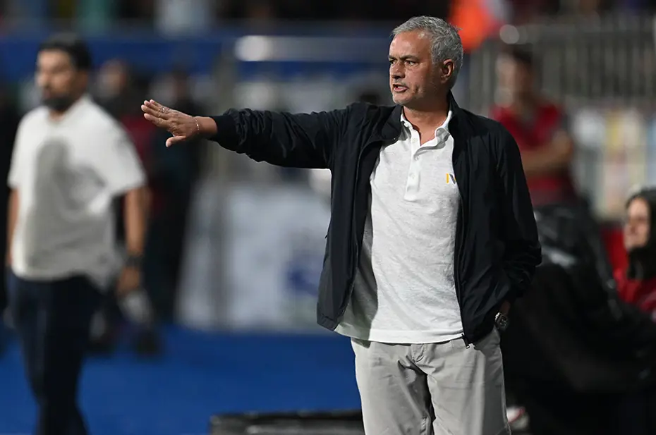 "Mourinho, Süper Lig gerçeğiyle tanıştı" | Spor yazarları, Fenerbahçe'nin galibiyetini değerlendirdi - 8