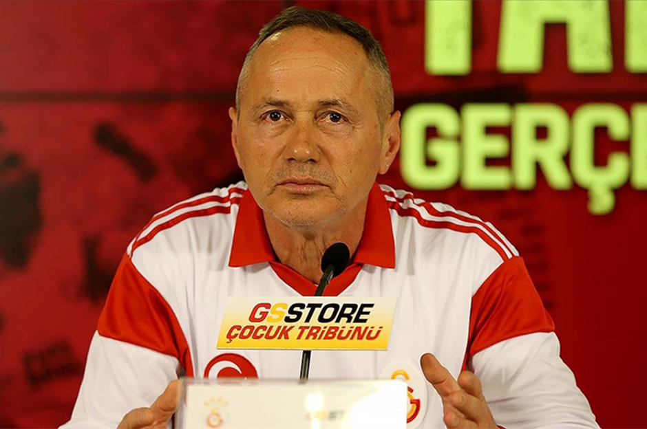 Cevad Prekazi, formasının gelirini depremzedeler için bağışladı