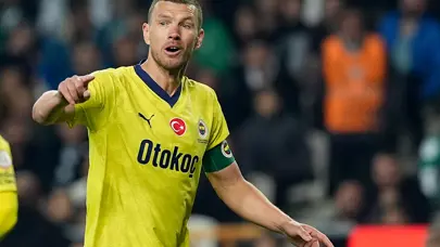 Edin Dzeko için ayrılık iddiası: Sürpriz teklife olumlu bakıyor