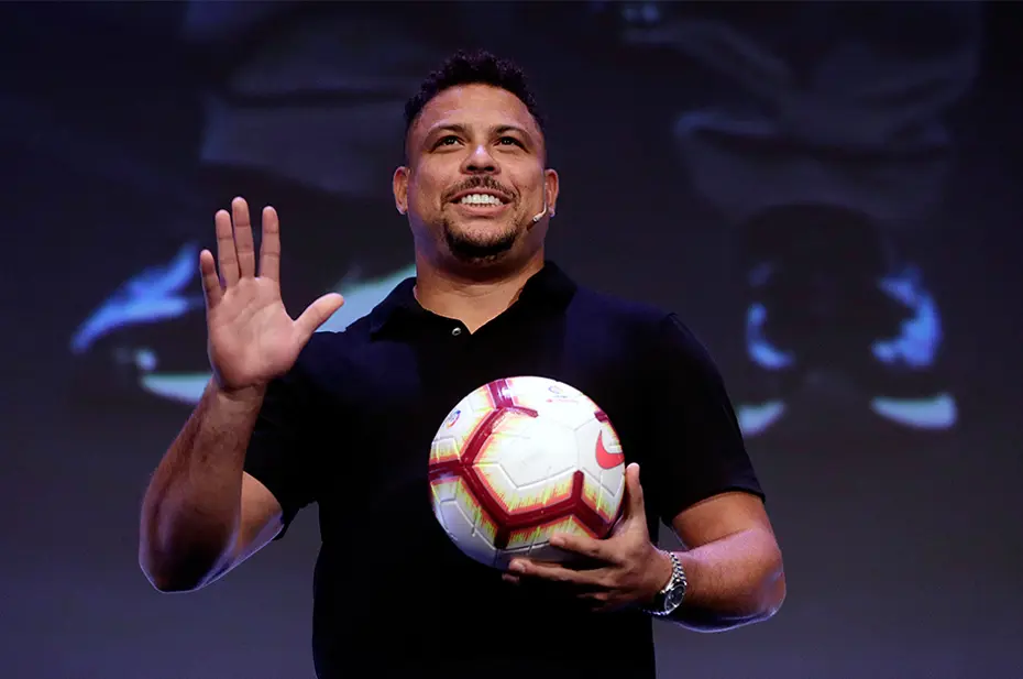 Los Galacticos döneminde kadrodaydı: Ronaldo birlikte oynadığı en kötü futbolcuyu seçti - 3