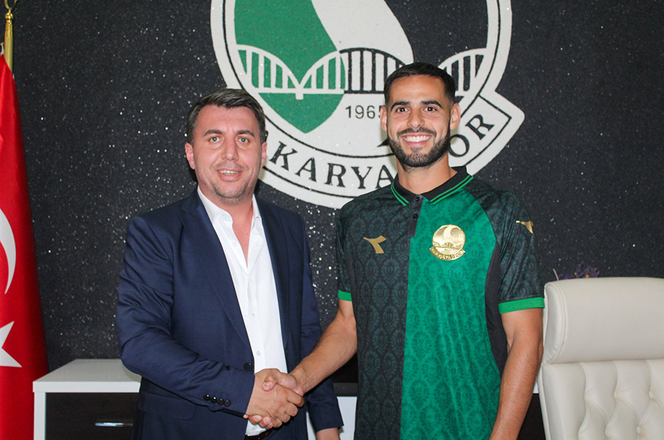 Sakaryaspor'da orta sahaya takviye