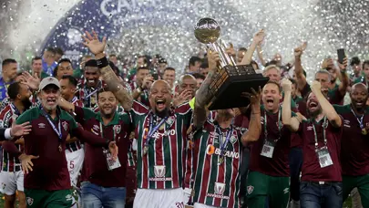 Felipe Melo kariyerinin 17. kupasını kazandı