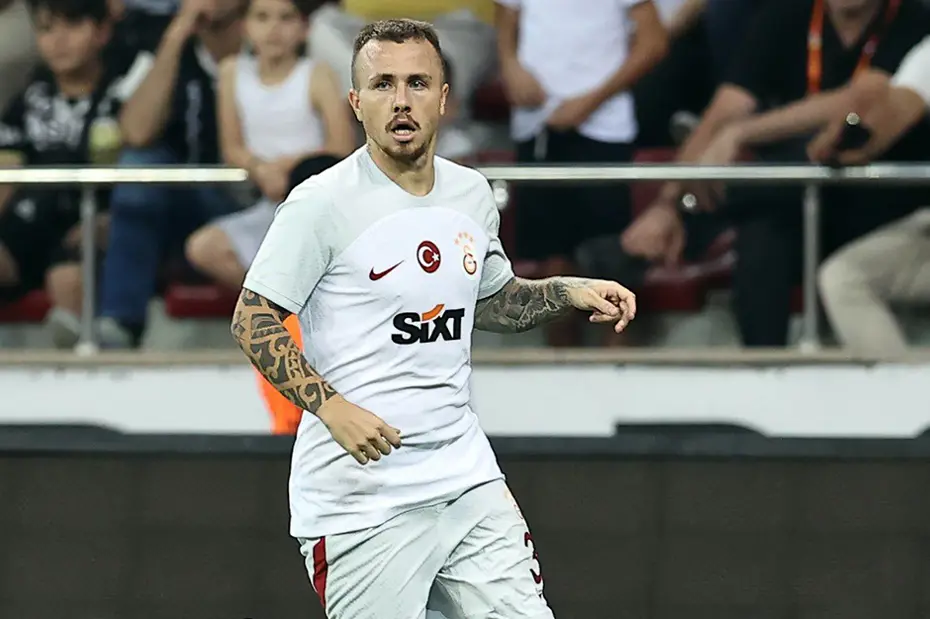 Galatasaray'ın en zayıf bölgesi: Yenilen gollerin yüzde 41'i soldan - 4 Galatasaray'ın en zayıf bölgesi: Yenilen gollerin yüzde 41'i soldan - 4