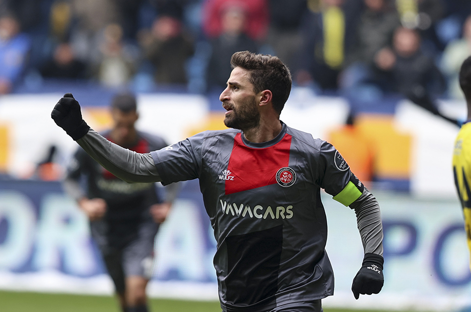 Fatih Karagümrük'te bir ayrılık daha