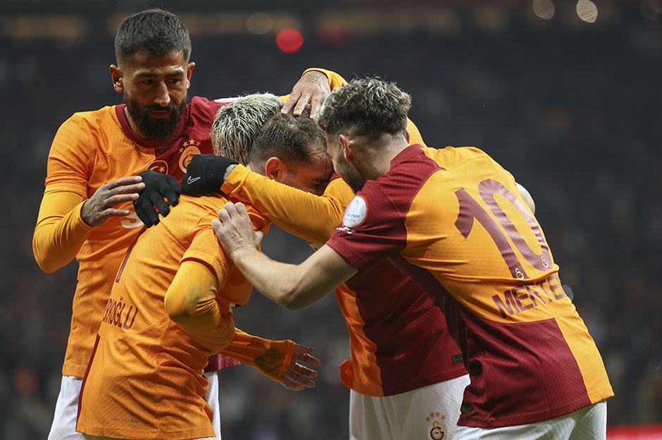 Trendyol Süper Lig | Galatasaray - Fatih Karagümrük maçı ne zaman, saat kaçta, hangi kanalda? İşte ilk 11'ler