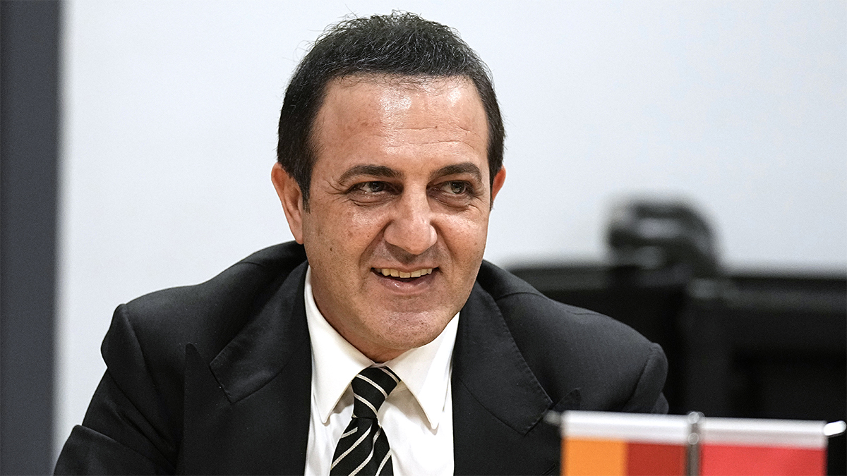 Galatasaray'da yıllık net 21 milyon euro kazancı olan Victor Osimhen'in 2 aylık parasını alamadığı iddia ediliyordu. Galatasaray Sportif A.Ş. Başkan Vekili Abdullah Kavukcu, maaş ödemeleriyle ilgili Sabah gazetesi yazarı Levent Tüzemen'e açıklamalarda bulundu. Kavukcu konuya dair şu ifadeleri kullandı: