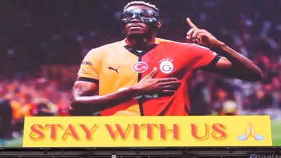 Galatasaraylı taraftarların Osimhen çılgınlığı New York'a taştı Galatasaraylı taraftarların Osimhen çılgınlığı New York'a taştı