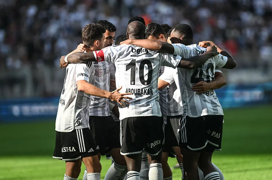 "Taraftar isterse Burak Yılmaz kalır" | Spor yazarları Beşiktaş için ne dedi? - 6