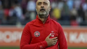 Tolunay Kafkas: Söyleyecek çok şey var da şimdi herkes mutlu olsun bakalım
