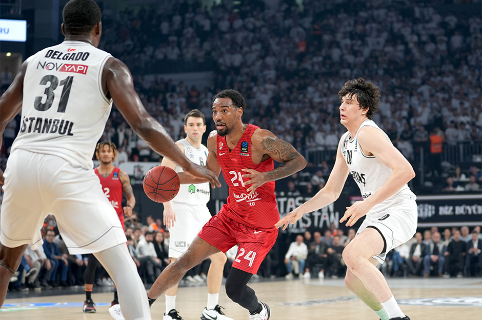 Beşiktaş'tan taraftarlar için Fransa'ya özel uçak