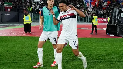 İtalya'da tarihi başarı: Milan'ı devirerek 51 yıllık özleme son verdiler