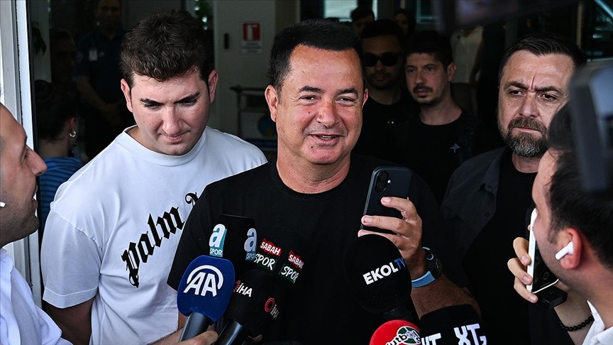 Hull City'den kaleci transferinde ters köşe! Ersin Destanoğlu beklenirken Acun Ilıcalı bombayı patlattı