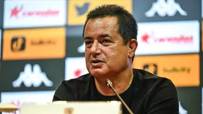 Acun Ilıcalı resmen duyurdu, milli yıldız Survivor 2026'da: Adada 'şimşekleri' çaktıracak isim Acun Ilıcalı resmen duyurdu, milli yıldız Survivor 2026'da: Adada 'şimşekleri' çaktıracak isim