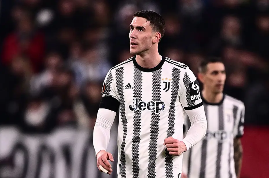 Süper Lig devleri Vlahovic için Juventus'un kapısını aşındırıyor - 1