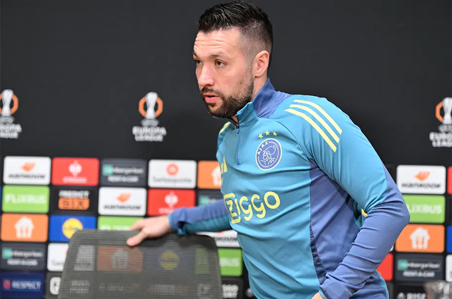 Francesco Farioli'den "Galatasaray'ı kıskanıyor musunuz?" sorusuna cevap - 2 Francesco Farioli'den "Galatasaray'ı kıskanıyor musunuz?" sorusuna cevap - 2