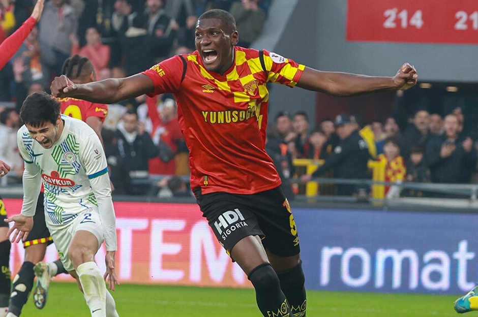 Göztepe'nin savunmadaki sigortası: Süper Lig'de hava topunda ondan iyisi yok