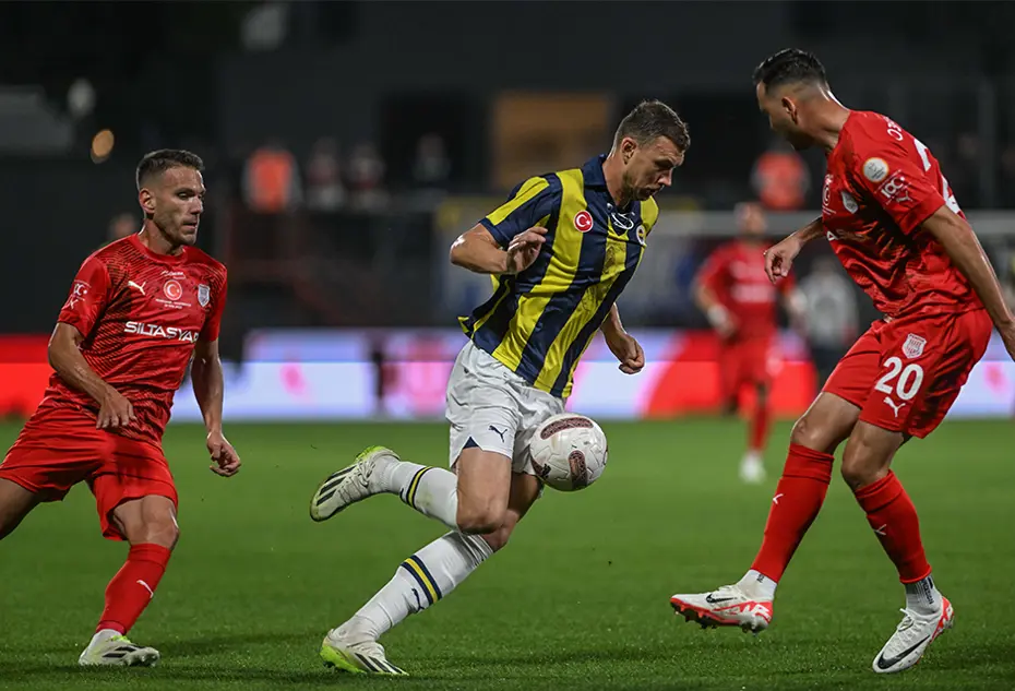 "Dengeyi bozan adam İsmail Yüksek" | Spor yazarları Fenerbahçe için ne dedi? - 3