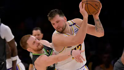Doncic'in 37 sayısı Lakers'a yetmedi: Timberwolves seride öne geçti