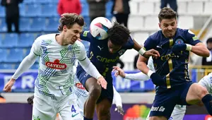 5 gollü maçta Kasımpaşa güldü 5 gollü maçta Kasımpaşa güldü