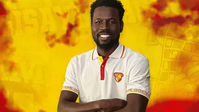 Mame Diouf transferi açıklandı; 2 yıllık sözleşme...