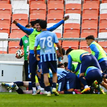 Adana Demirspor'dan 10 haftalık yenilgi serisine son nokta! Eksi 39 puana yükseldiler