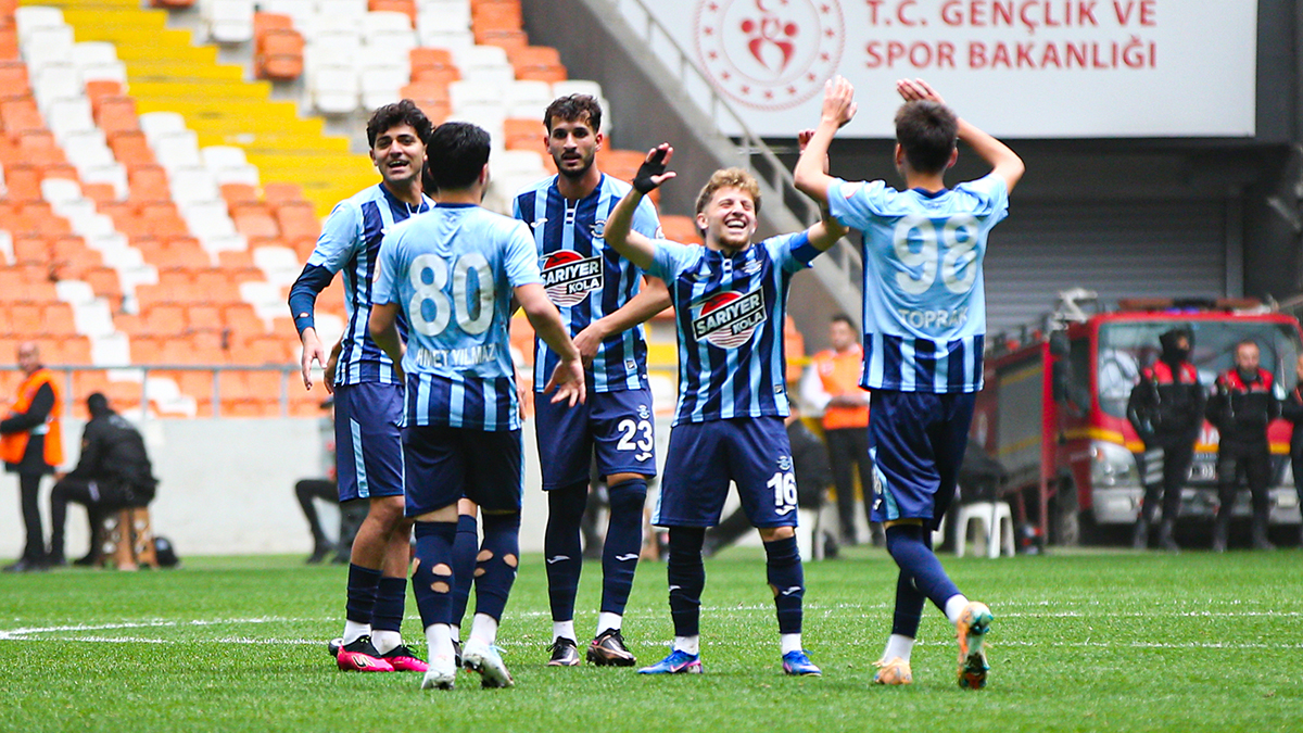 Adana Demirspor'dan sürpriz galibiyet