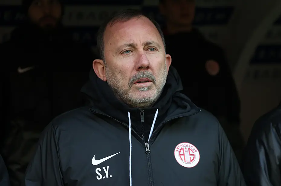 "Kaybedecek" diyen Sergen Yalçın'dan derbi öncesi herkesin konuştuğu kehanet - 6 "Kaybedecek" diyen Sergen Yalçın'dan derbi öncesi herkesin konuştuğu kehanet - 6