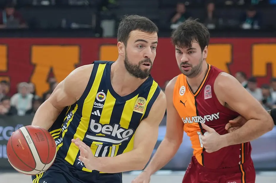 Fenerbahçe - Galatasaray maçı şifresiz mi? Fenerbahçe - Galatasaray derbisi ne zaman, saat kaçta, hangi kanalda? - 1