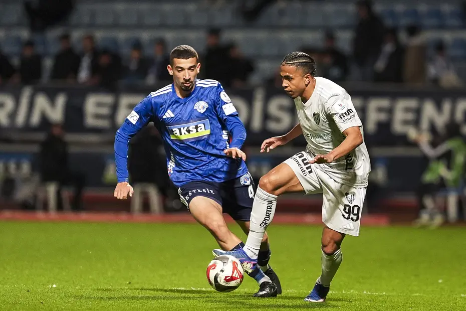 Kasımpaşa'nın 21'lik yıldızı Adem Arous'a tarihi bonservis! Ondan pahalı sadece 3 futbolcu var - 2