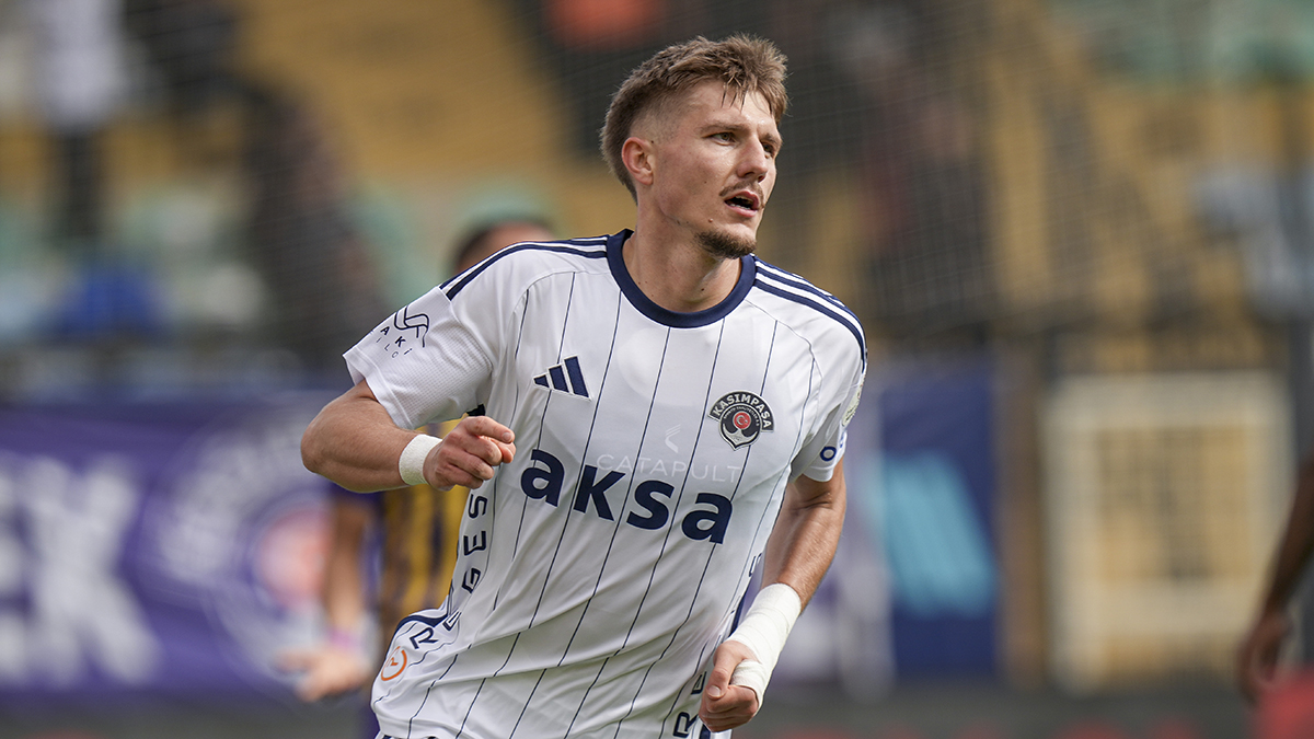 Kasımpaşa, Eyüpspor deplasmanında Benedyczak'la 3 puanı aldı