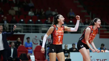 Eczacıbaşı Dynavit, CEV Şampiyonlar Ligi'nde 4'te 4 yaptı