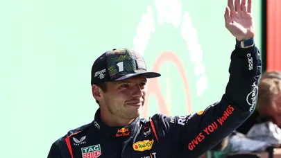 Verstappen bu sezon 11. kez pole'de