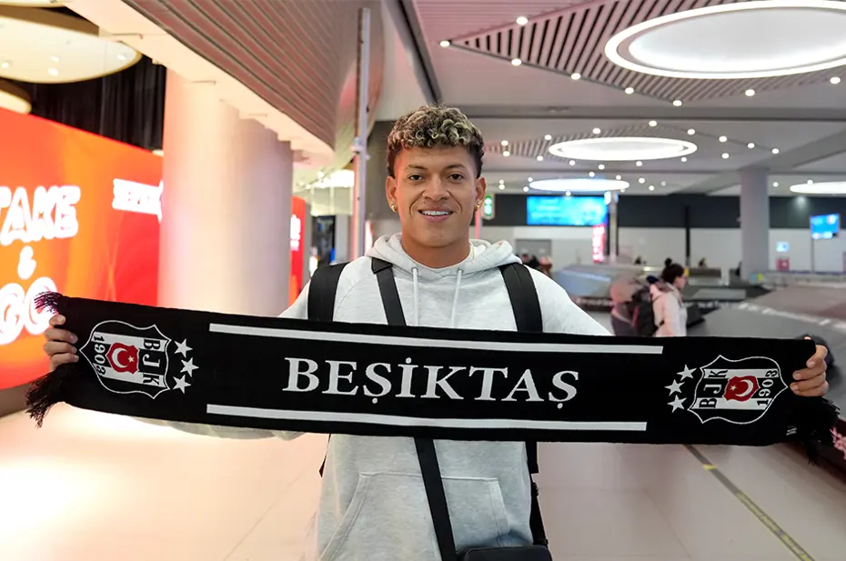 Beşiktaş’ın yeni transferi Elan Ricardo kimdir, hangi mevkide oynuyor ve kaç yaşında? Elan Ricardo başarıları ve kariyeri - 2