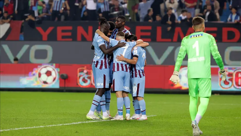 Trabzonspor'un Süper Lig'de 2023-2024 sezonu fikstürü, derbi maçları ve detaylar - 9 Trabzonspor'un Süper Lig'de 2023-2024 sezonu fikstürü, derbi maçları ve detaylar - 9
