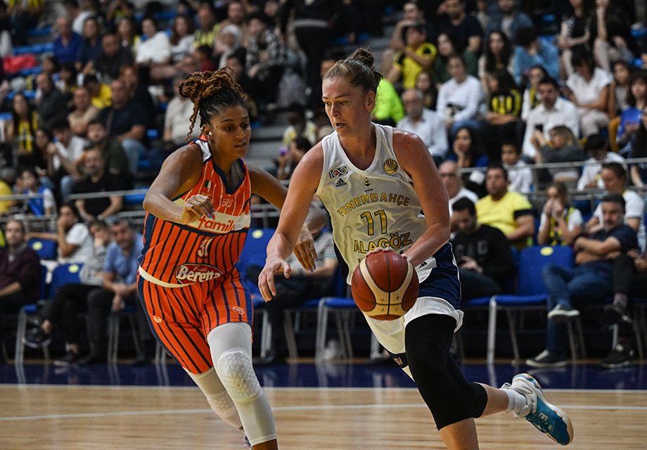 Fenerbahçe Alagöz Holding, EuroLeague Kadınlar'da dolu dizgin