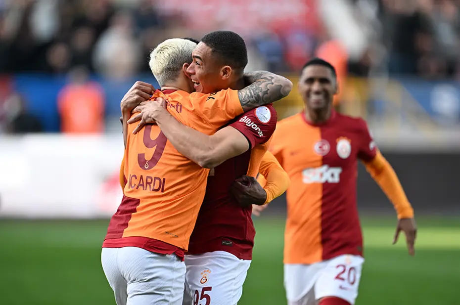 Son 5 sezonun derbi puan durumu: Zirvede hangi takım var? - 12