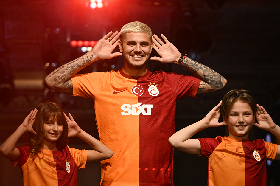 Galatasaray 6 ayda ürün satışından 1 milyar liranın üzerinde gelir elde etti
