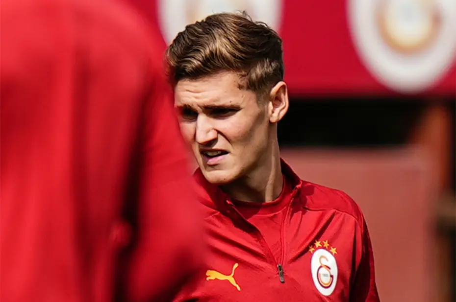 Galatasaray'dan Elias Jelert'le ilgili karar çıktı - 3 Galatasaray'dan Elias Jelert'le ilgili karar çıktı - 3