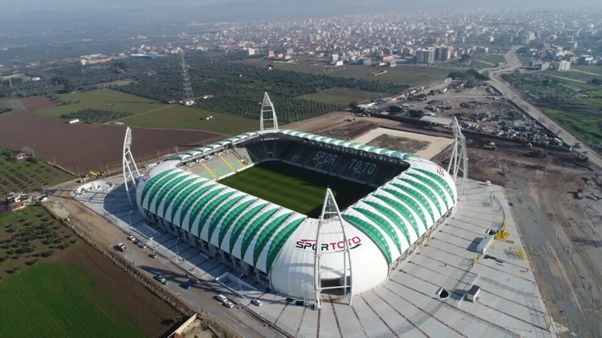 Vanspor iç saha maçlarını Akhisar'da oynayacak