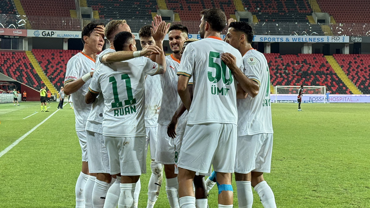 CANLI İZLE | Alanyaspor - Erzurumspor maçı ne zaman, saat kaçta, hangi kanalda?