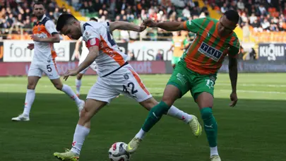 Başakşehir golcüleriyle galibiyete ulaştı Başakşehir golcüleriyle galibiyete ulaştı